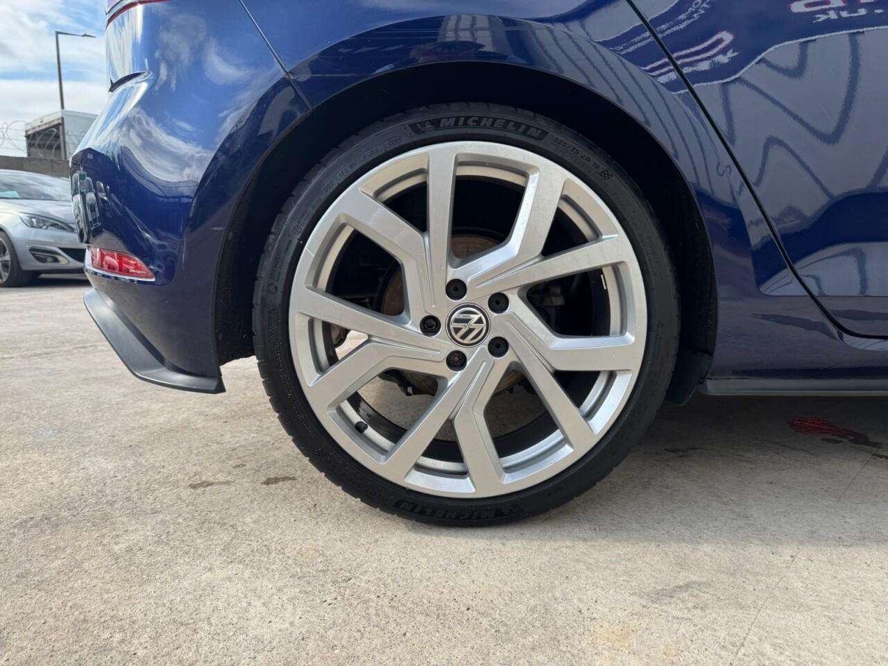 2018 VOLKSWAGEN GOLF 2018 VOLKSWAGEN GOLF