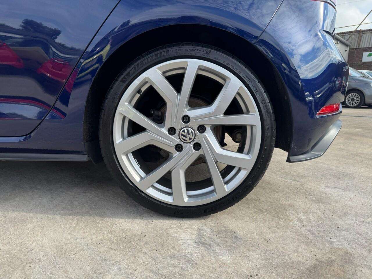 2018 VOLKSWAGEN GOLF 2018 VOLKSWAGEN GOLF