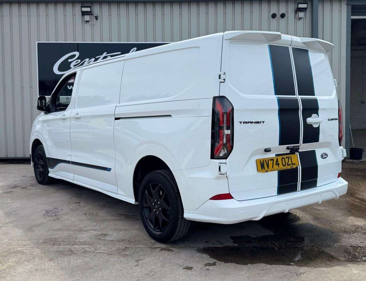 2024 FORD TRANSIT CUSTOM 2024 FORD TRANSIT CUSTOM