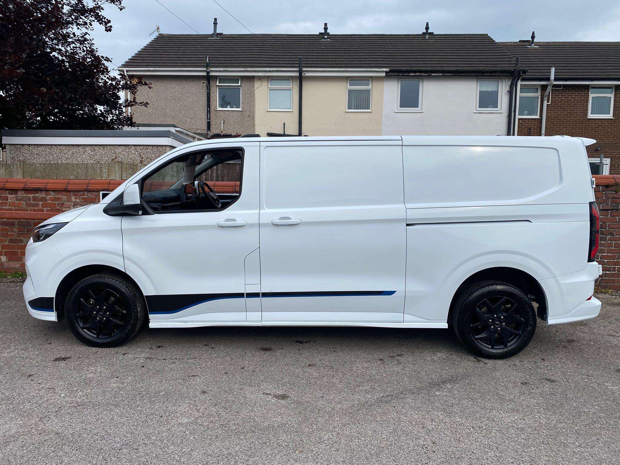 A 2024 FORD TRANSIT CUSTOM 2.0 300 EcoBlue Sport Panel Van 5dr Diesel Auto L2 H1 Euro 6 (s/s) (170 ps) A 2024 FORD TRANSIT CUSTOM 2.0 300 EcoBlue Sport Panel Van 5dr Diesel Auto L2 H1 Euro 6 (s/s) (170 ps)