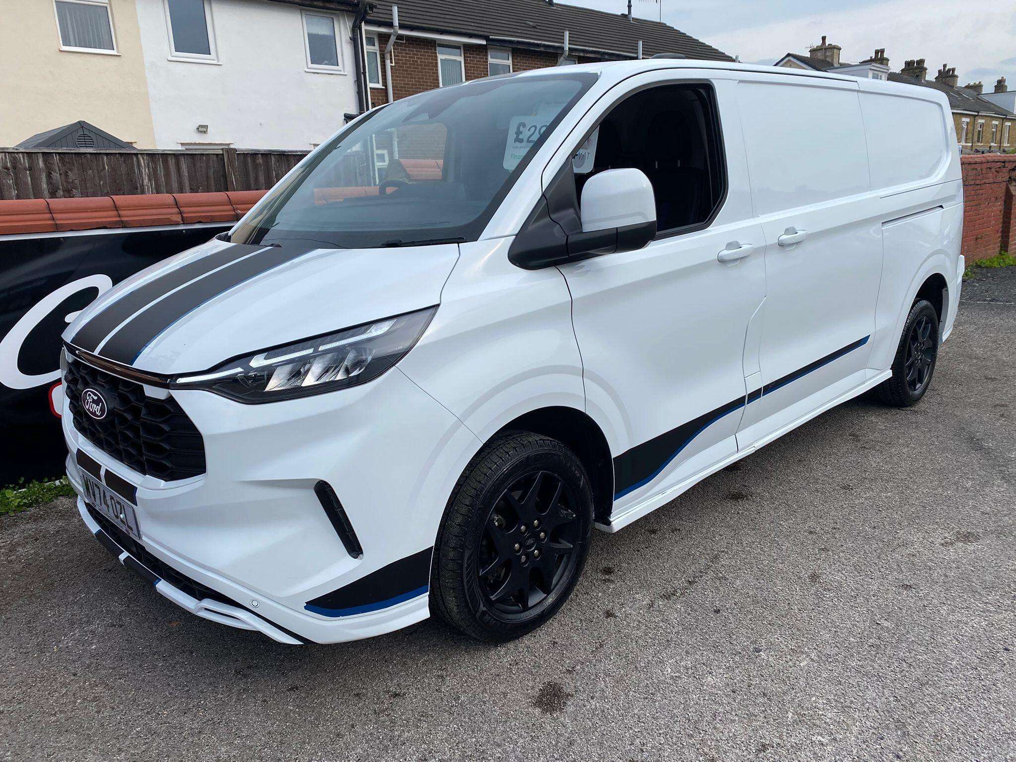 2024 FORD TRANSIT CUSTOM 2024 FORD TRANSIT CUSTOM