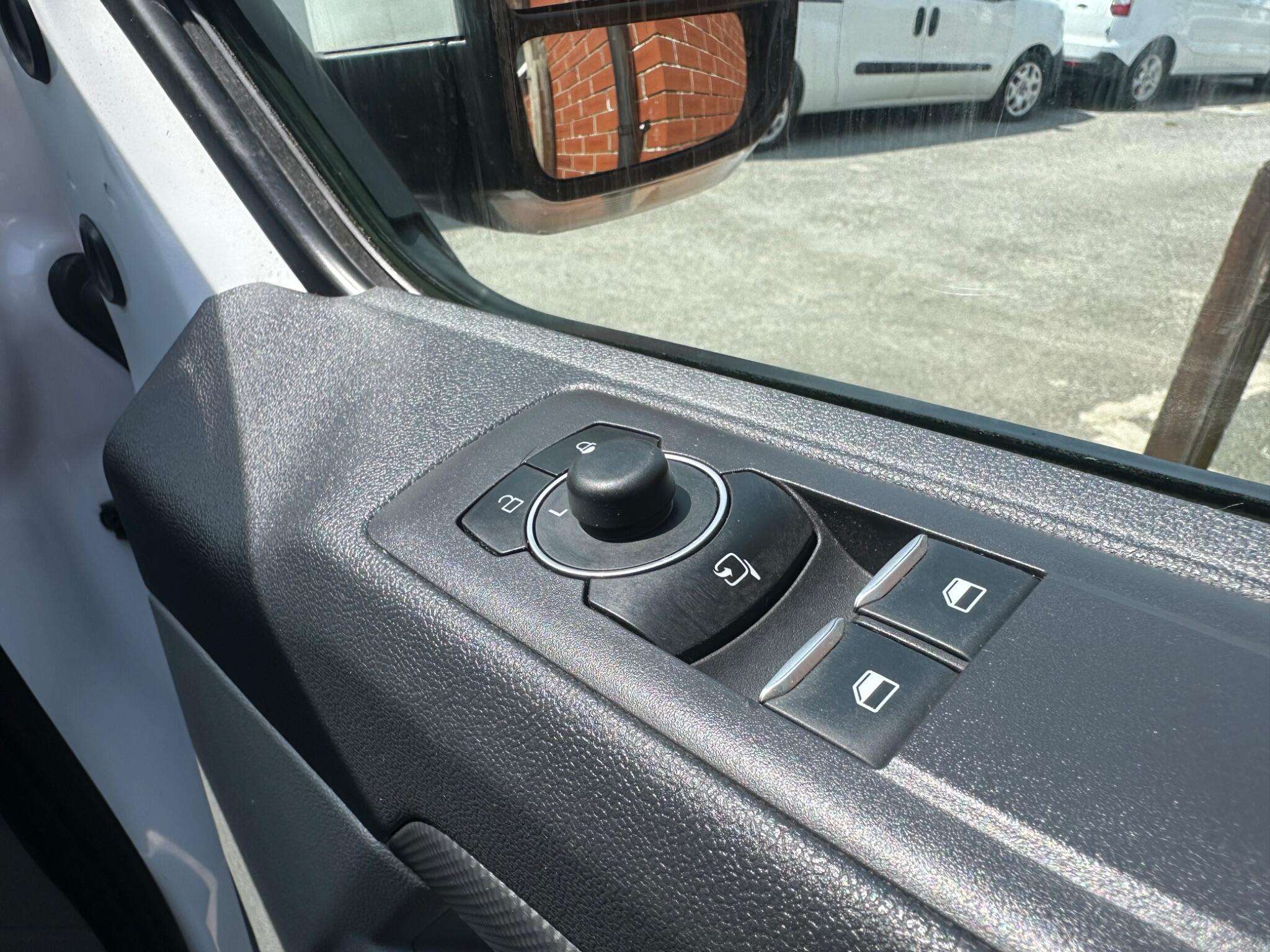 2024 FORD TRANSIT CUSTOM 2024 FORD TRANSIT CUSTOM