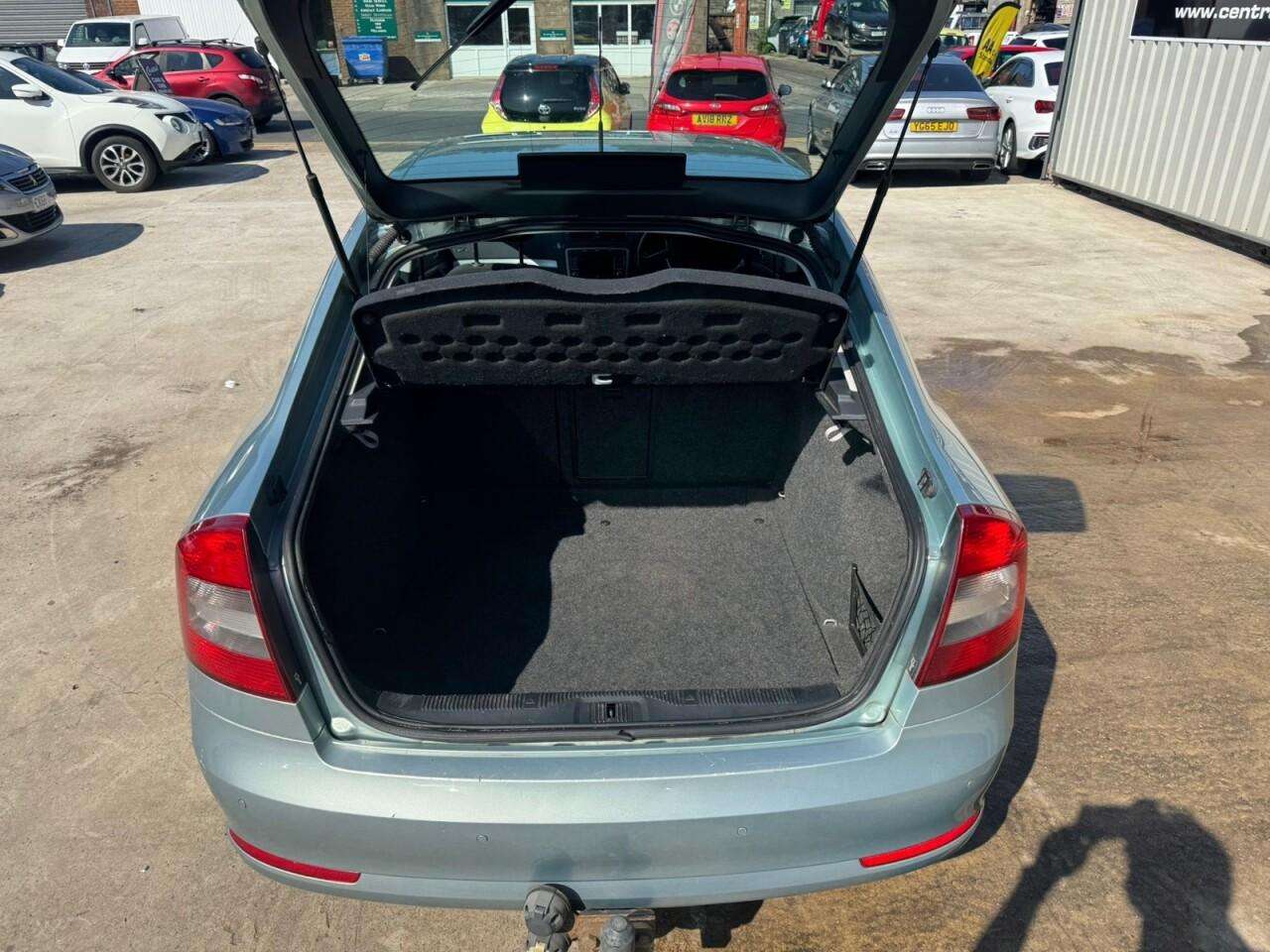 2009 SKODA OCTAVIA 2009 SKODA OCTAVIA