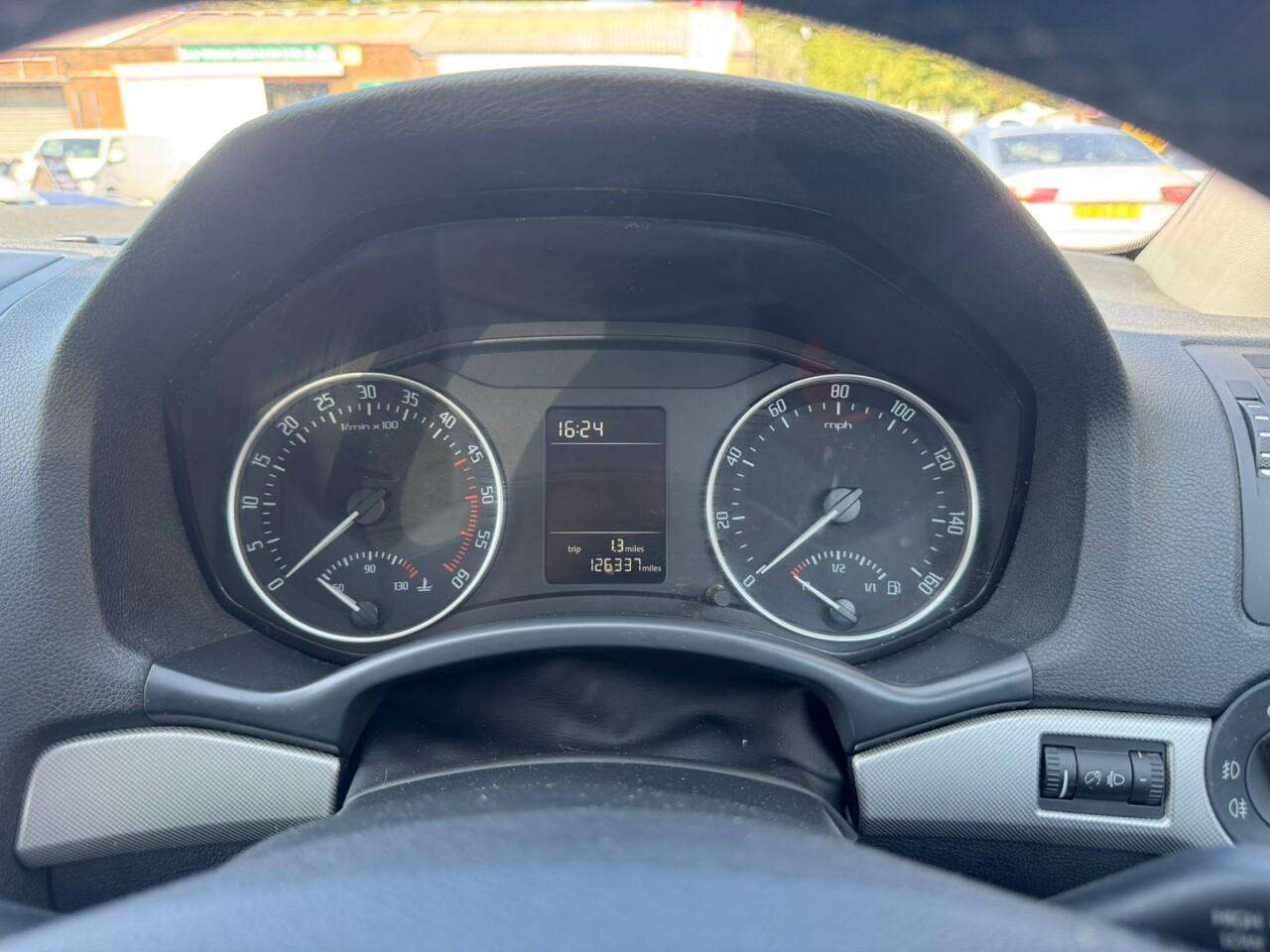 2009 SKODA OCTAVIA 2009 SKODA OCTAVIA