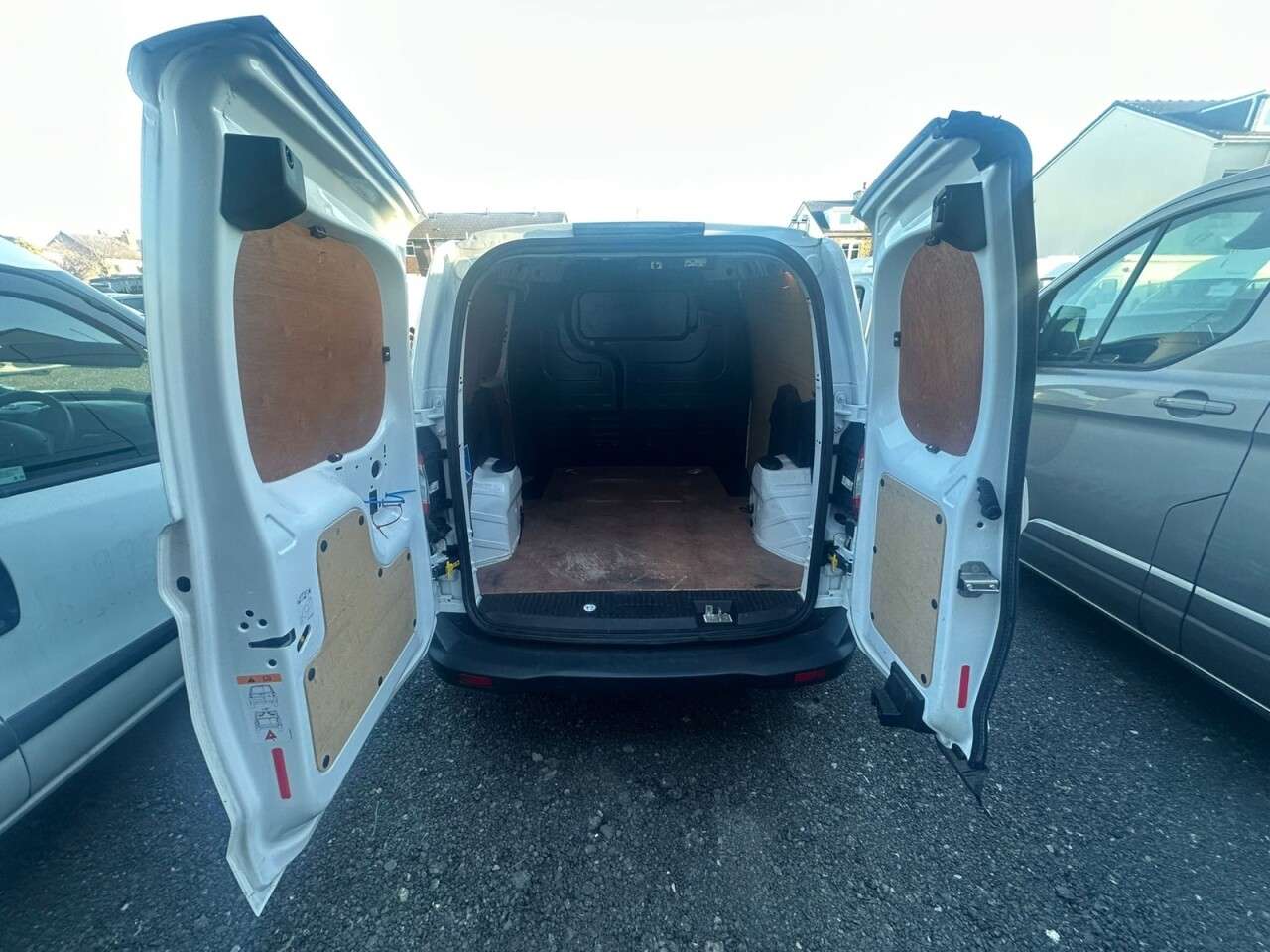 2022 FORD TRANSIT COURIER 2022 FORD TRANSIT COURIER