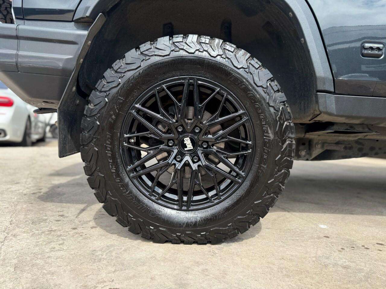 2023 INEOS GRENADIER 2023 INEOS GRENADIER