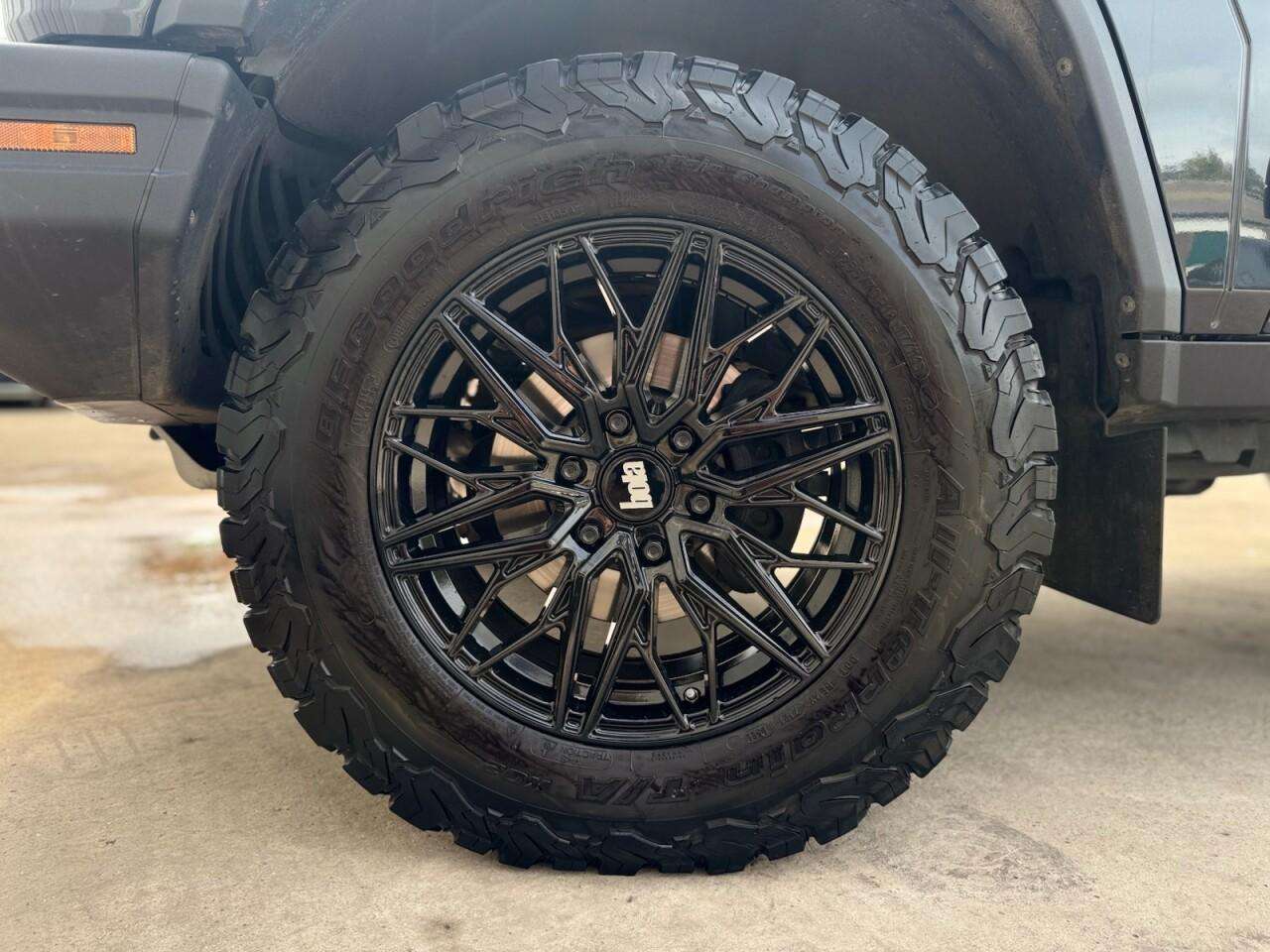 2023 INEOS GRENADIER 2023 INEOS GRENADIER