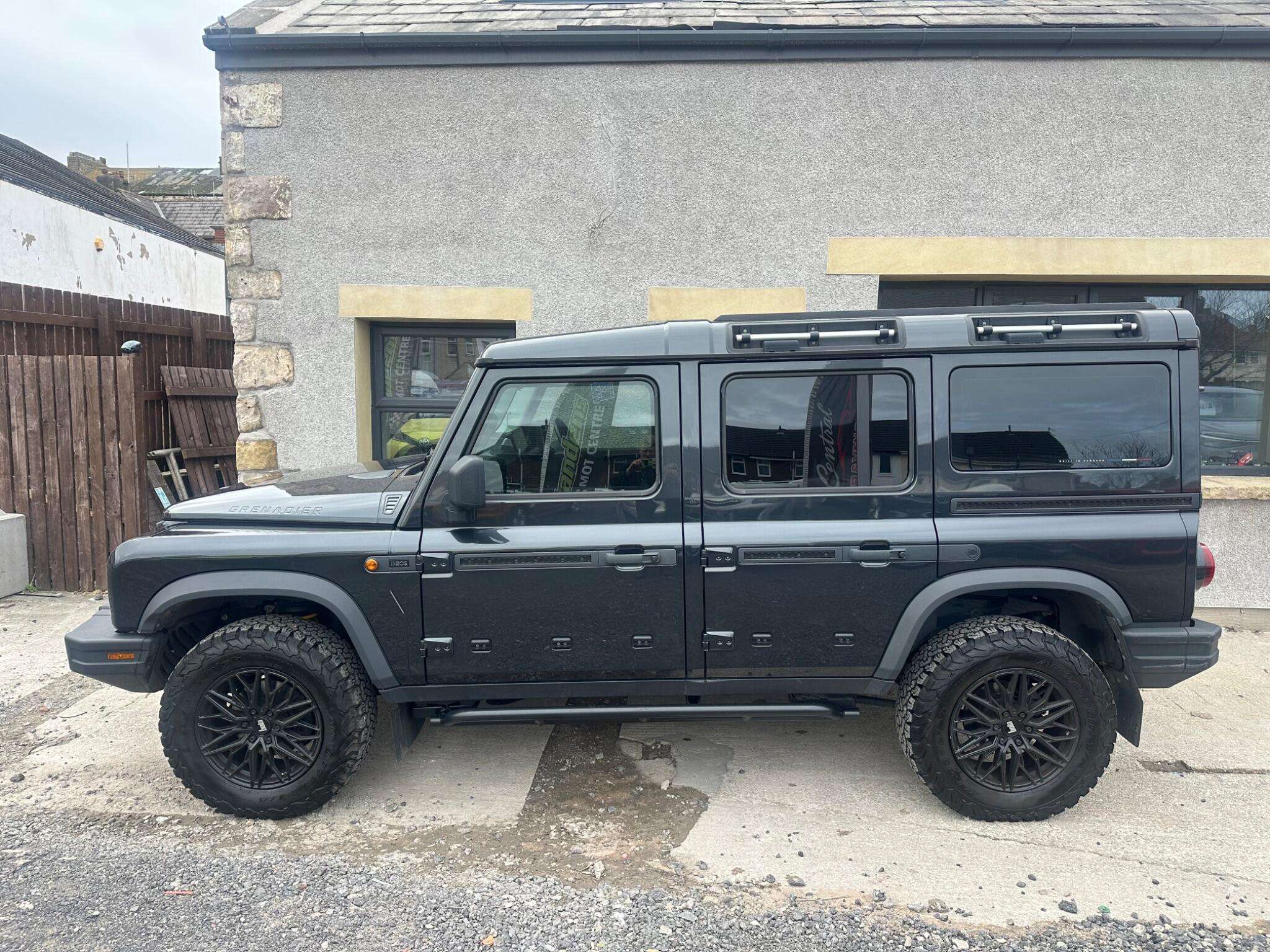 A 2023 INEOS GRENADIER 3.0P Trialmaster Edition Station Wagon 6dr Petrol Auto 4WD Euro 6 (s/s) (28 A 2023 INEOS GRENADIER 3.0P Trialmaster Edition Station Wagon 6dr Petrol Auto 4WD Euro 6 (s/s) (28