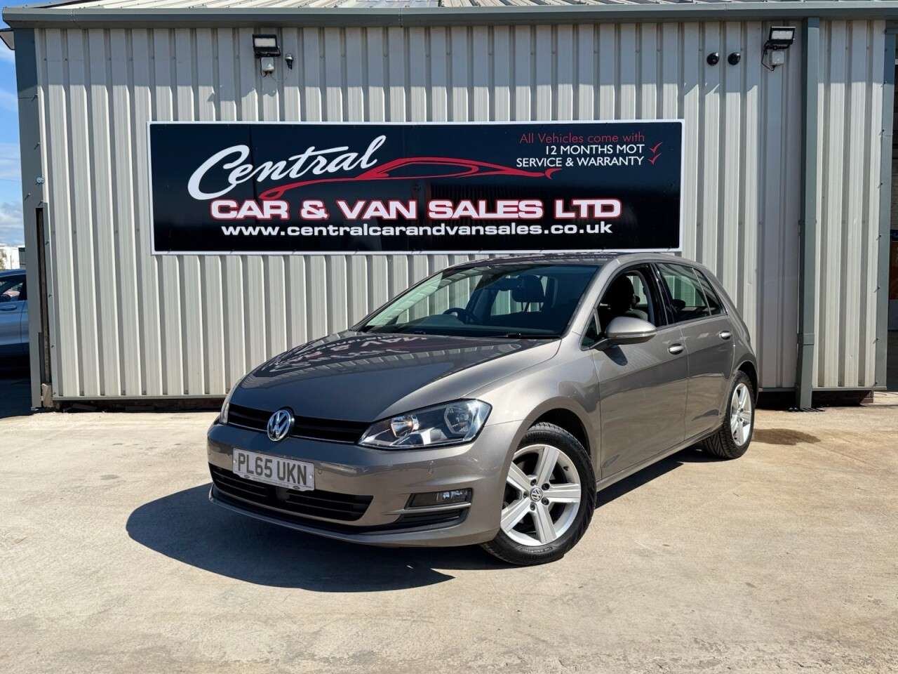 A 2015 VOLKSWAGEN GOLF 1.4 TSI BlueMotion Tech Match Hatchback 5dr Petrol Manual Euro 6 (s/s) (125 A 2015 VOLKSWAGEN GOLF 1.4 TSI BlueMotion Tech Match Hatchback 5dr Petrol Manual Euro 6 (s/s) (125