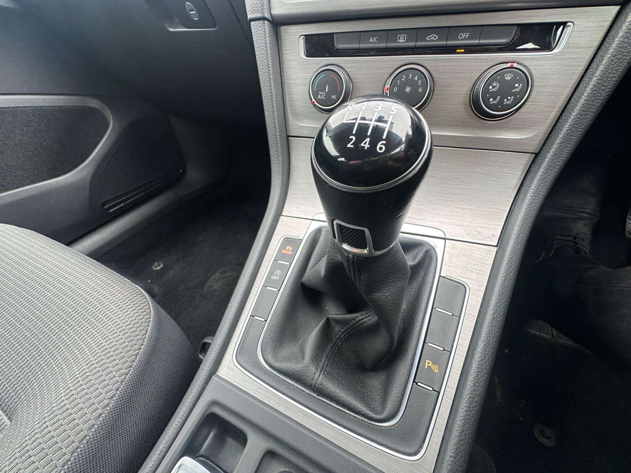 2015 VOLKSWAGEN GOLF 2015 VOLKSWAGEN GOLF