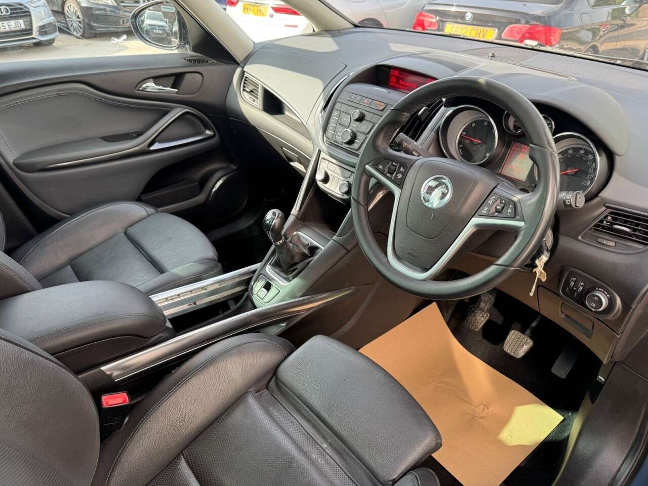 2014 VAUXHALL ZAFIRA TOURER 2014 VAUXHALL ZAFIRA TOURER