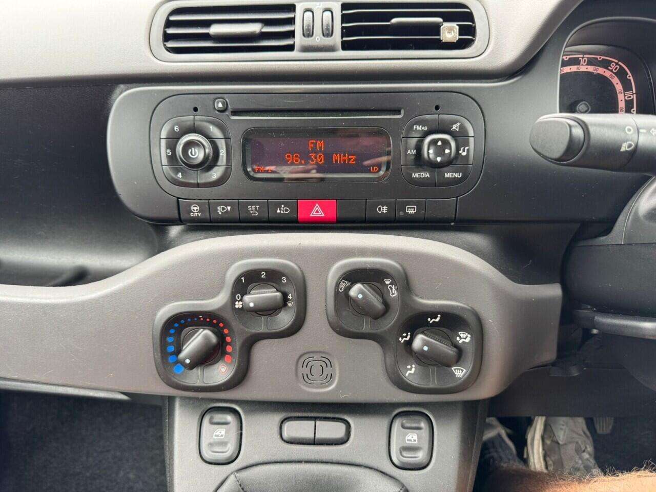 2012 FIAT PANDA 2012 FIAT PANDA