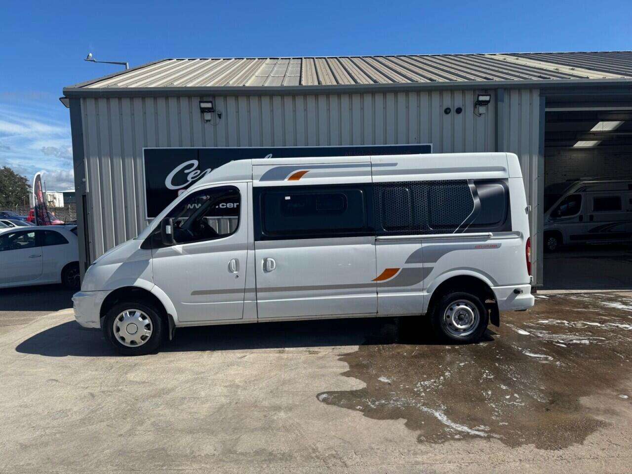 A 2020 LDV V80 2 Berth Camper Van 2.5 Eco-D L3 H2 Euro 5 (136 ps) Rock & Roll Bed Rock & R A 2020 LDV V80 2 Berth Camper Van 2.5 Eco-D L3 H2 Euro 5 (136 ps) Rock & Roll Bed Rock & R