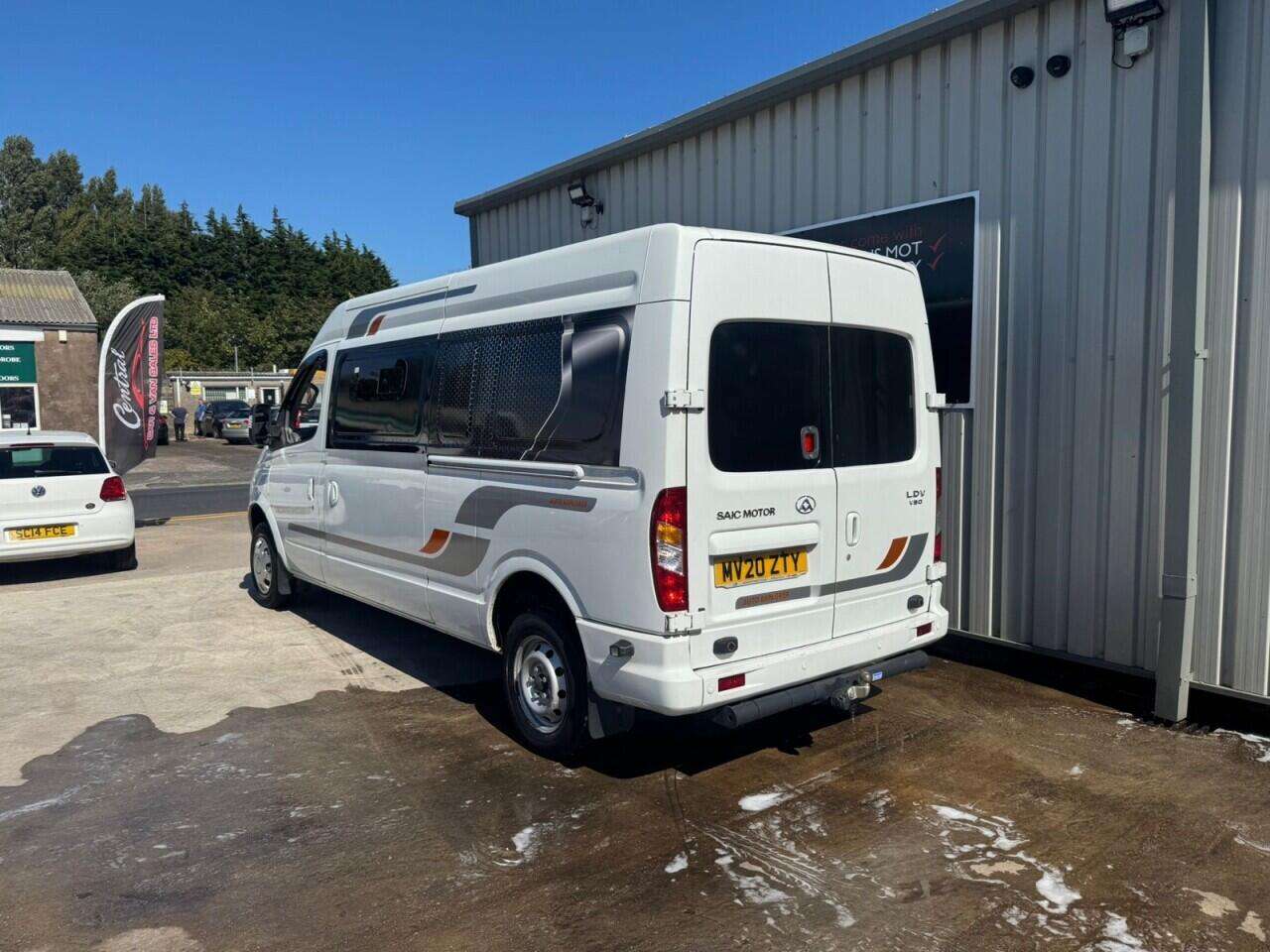 A 2020 LDV V80 2 Berth Camper Van 2.5 Eco-D L3 H2 Euro 5 (136 ps) Rock & Roll Bed Rock & R A 2020 LDV V80 2 Berth Camper Van 2.5 Eco-D L3 H2 Euro 5 (136 ps) Rock & Roll Bed Rock & R