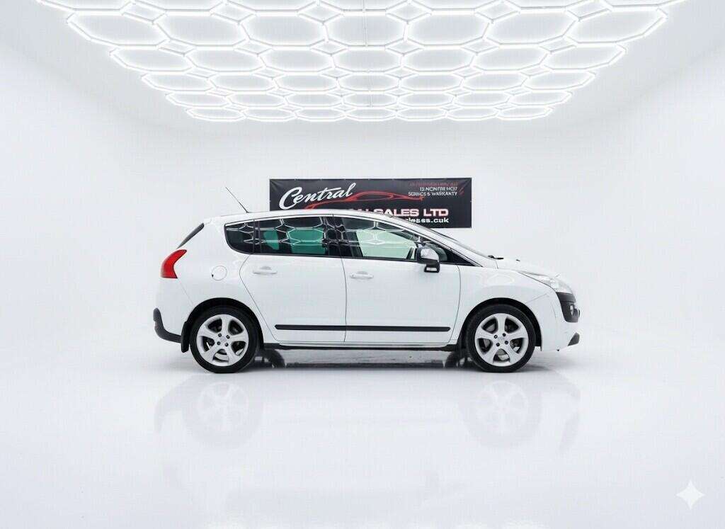 2013 PEUGEOT 3008 2013 PEUGEOT 3008