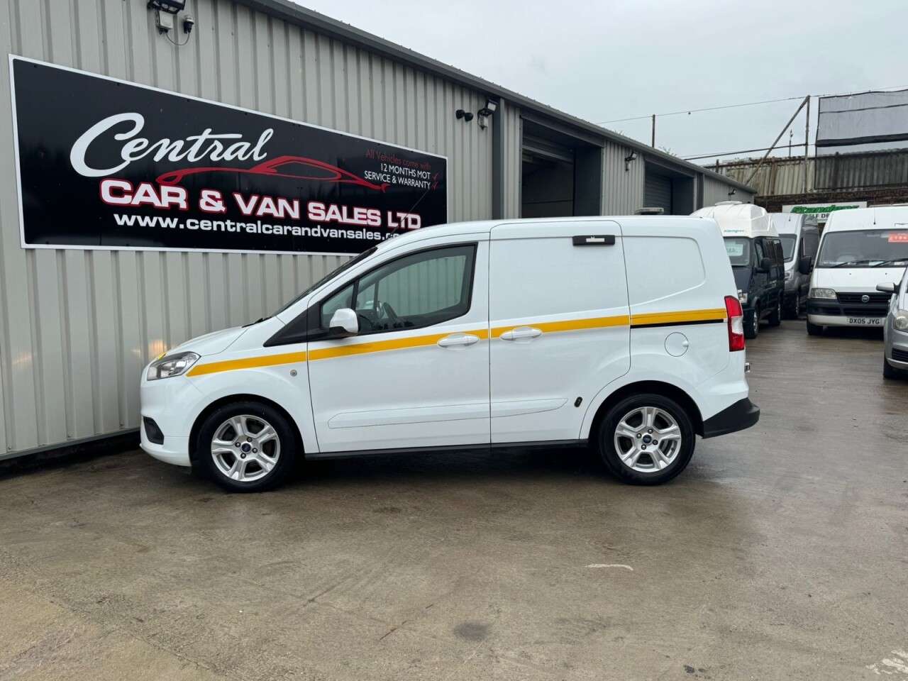 2020 FORD TRANSIT COURIER 2020 FORD TRANSIT COURIER