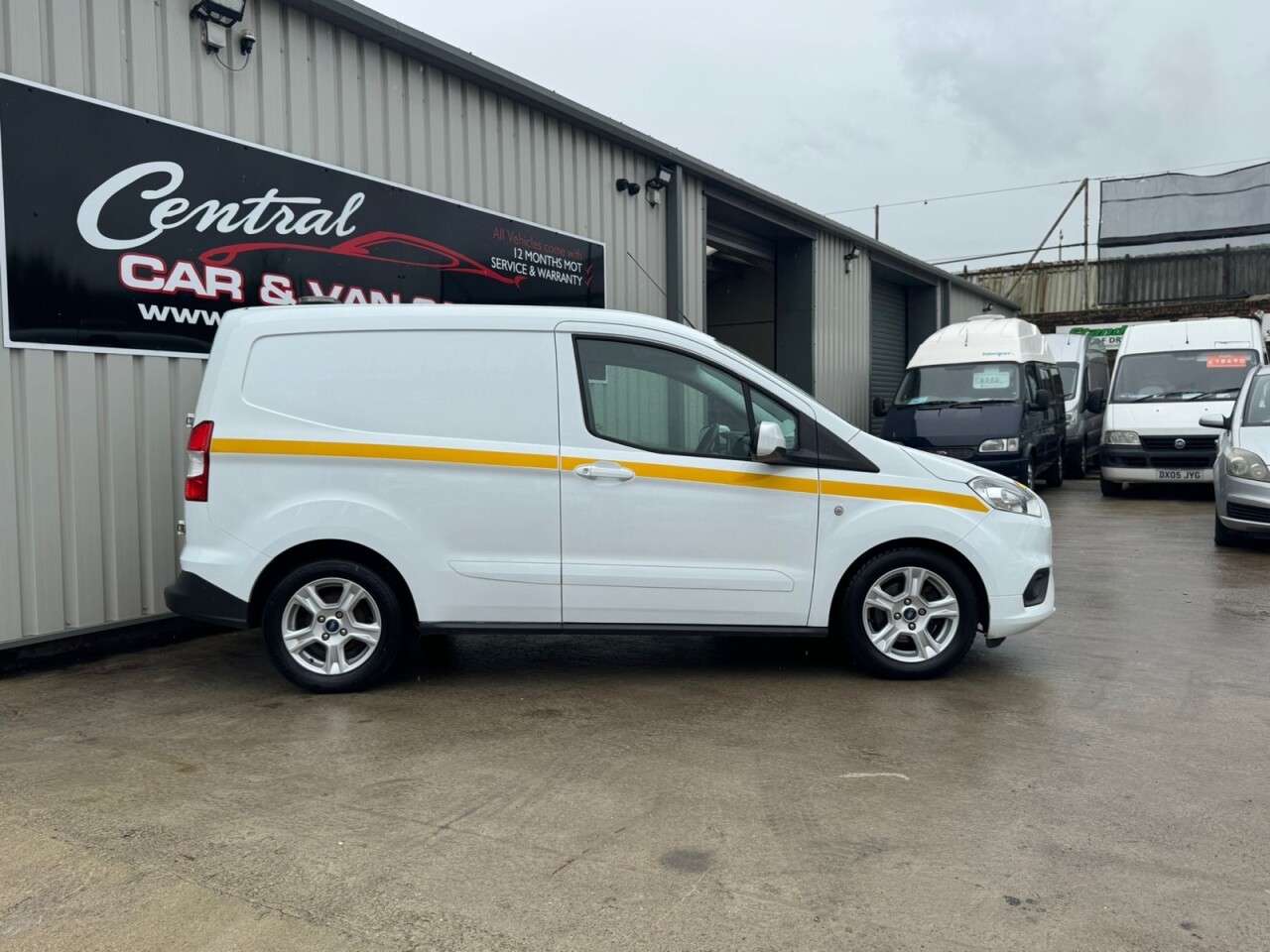 2020 FORD TRANSIT COURIER 2020 FORD TRANSIT COURIER