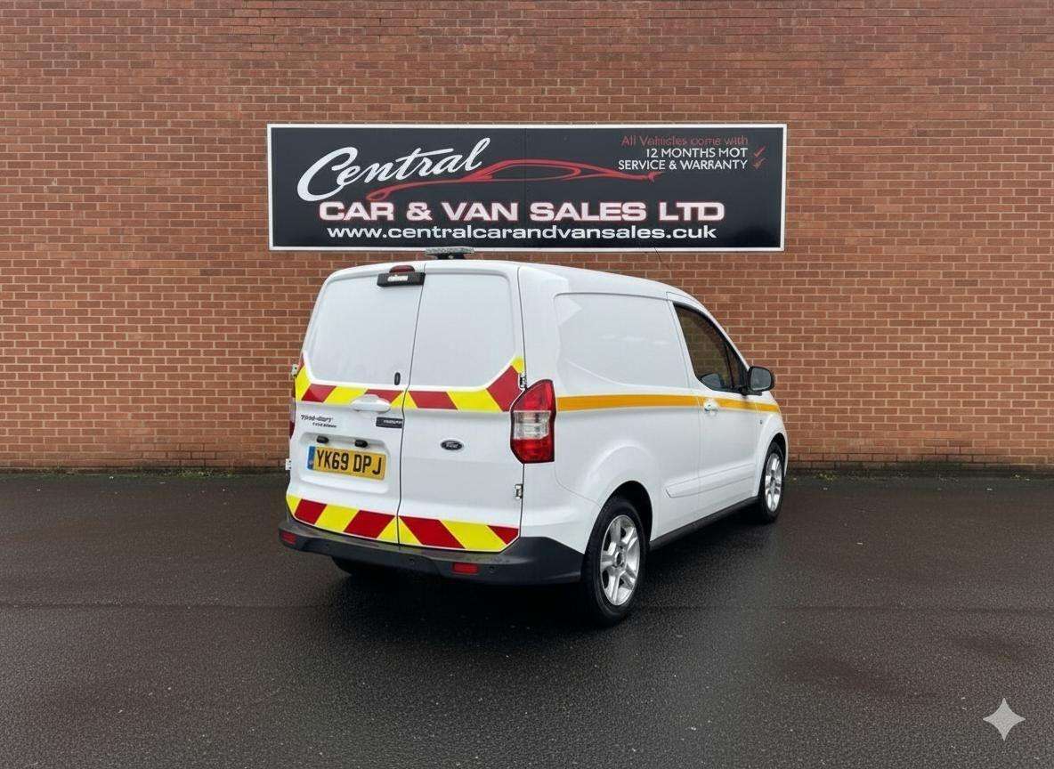 A 2020 FORD TRANSIT COURIER 1.5 TDCi Limited Panel Van 5dr Diesel Manual L1 Euro 6 (100 ps) Shelved - G A 2020 FORD TRANSIT COURIER 1.5 TDCi Limited Panel Van 5dr Diesel Manual L1 Euro 6 (100 ps) Shelved - G