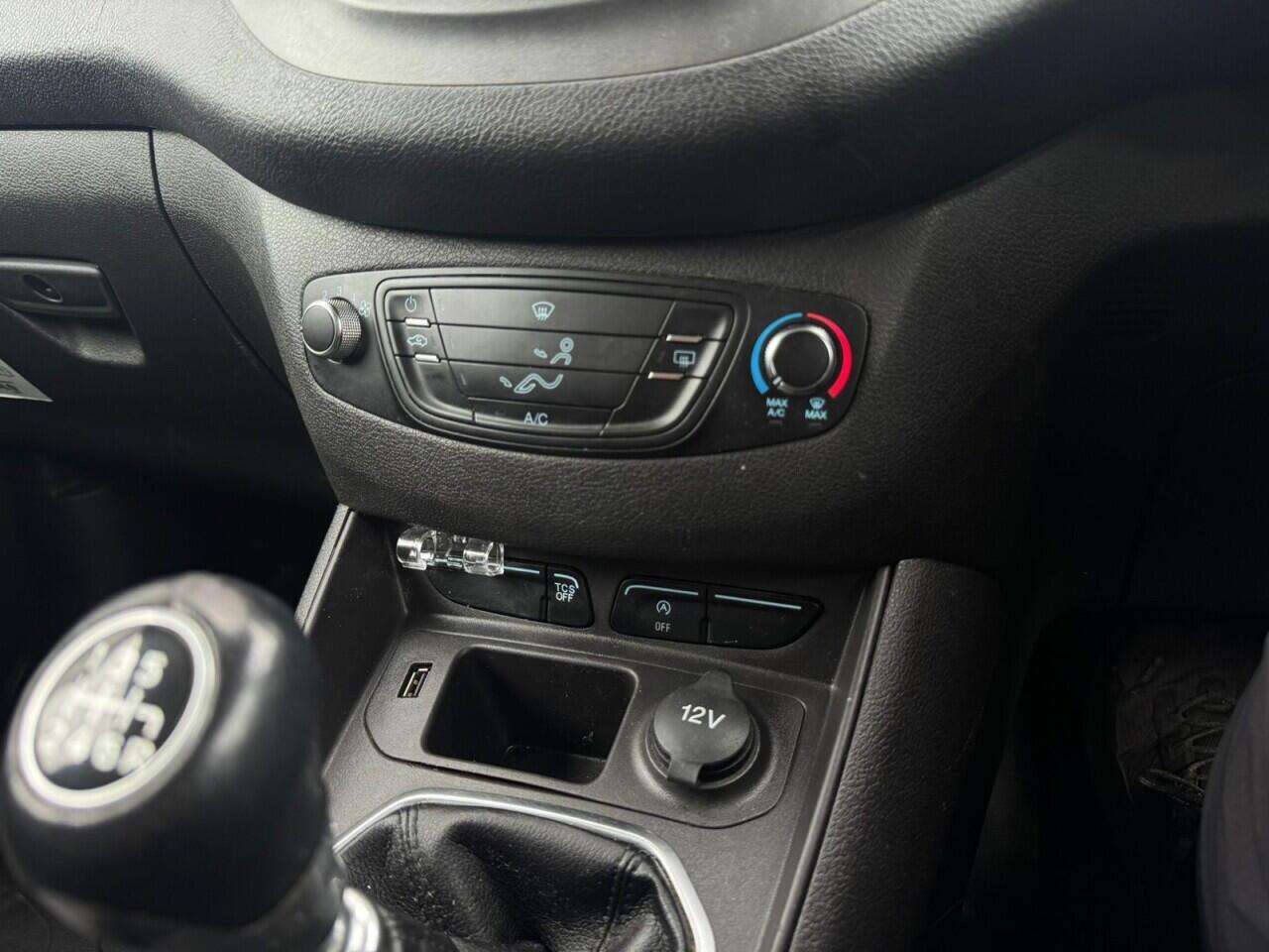 2020 FORD TRANSIT COURIER 2020 FORD TRANSIT COURIER