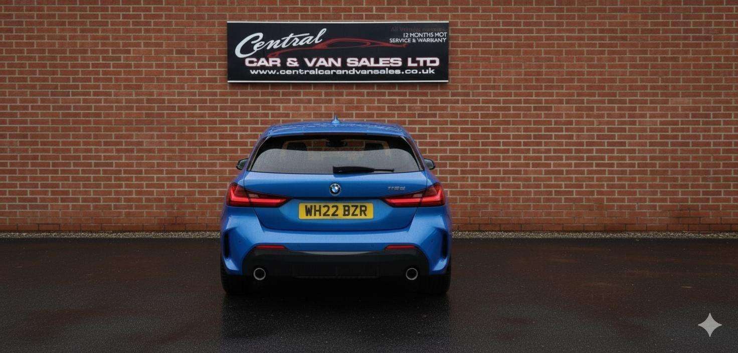 A 2022 BMW 1 SERIES 2.0 118d M Sport (LCP) Hatchback 5dr Diesel Manual Euro 6 (s/s) (150 ps) Fu A 2022 BMW 1 SERIES 2.0 118d M Sport (LCP) Hatchback 5dr Diesel Manual Euro 6 (s/s) (150 ps) Fu