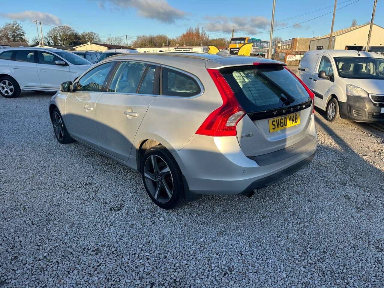 2010 VOLVO V60 2010 VOLVO V60
