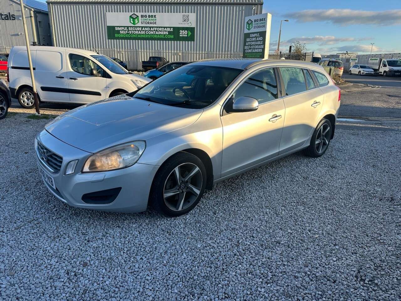 2010 VOLVO V60 2010 VOLVO V60