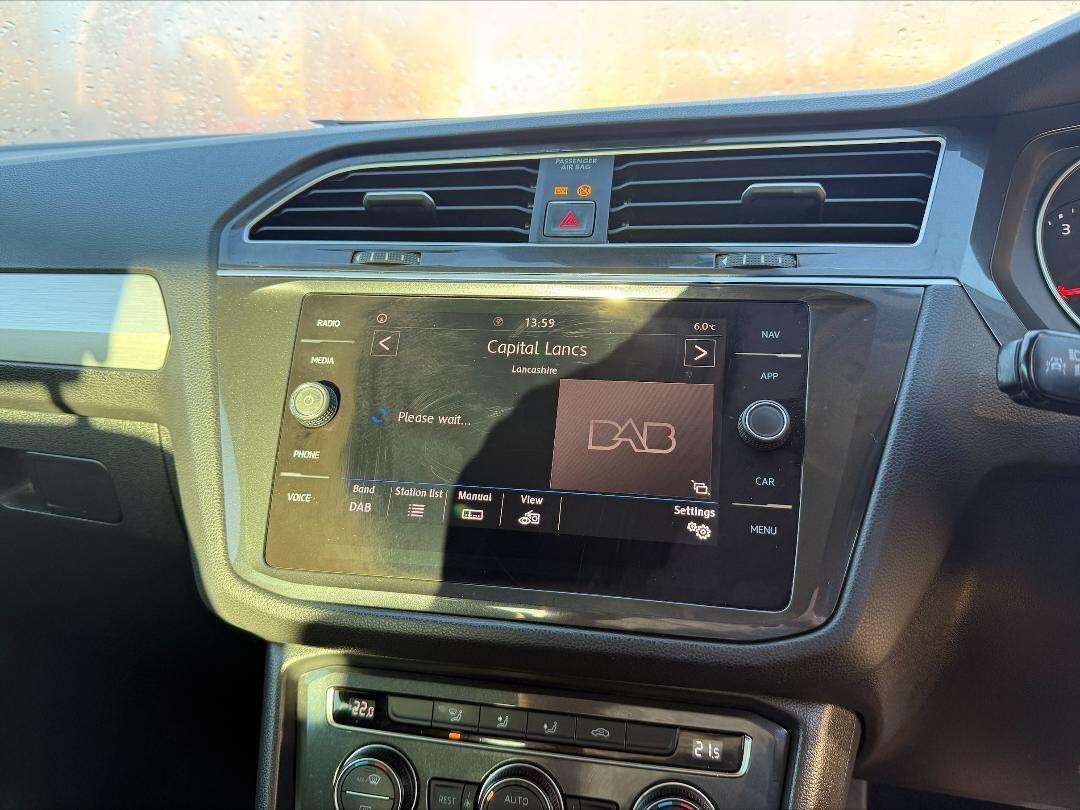 2018 VOLKSWAGEN TIGUAN 2018 VOLKSWAGEN TIGUAN