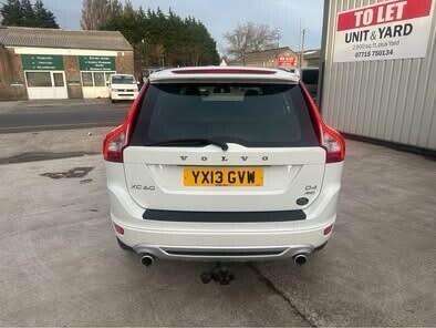 A 2013 VOLVO XC60 2.4 D4 R-Design SUV 5dr Diesel Manual AWD Euro 5 (s/s) (163 ps) Cruise Cont A 2013 VOLVO XC60 2.4 D4 R-Design SUV 5dr Diesel Manual AWD Euro 5 (s/s) (163 ps) Cruise Cont