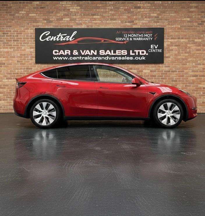 A 2022 TESLA MODEL Y (Dual Motor) Long Range SUV 5dr Electric Auto 4WDE (384 bhp) Pan Roof - Rev A 2022 TESLA MODEL Y (Dual Motor) Long Range SUV 5dr Electric Auto 4WDE (384 bhp) Pan Roof - Rev