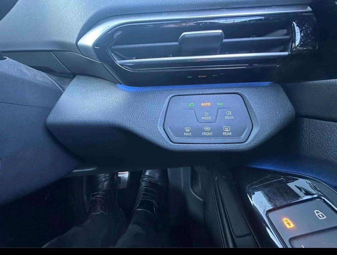 2022 VOLKSWAGEN ID.4 2022 VOLKSWAGEN ID.4