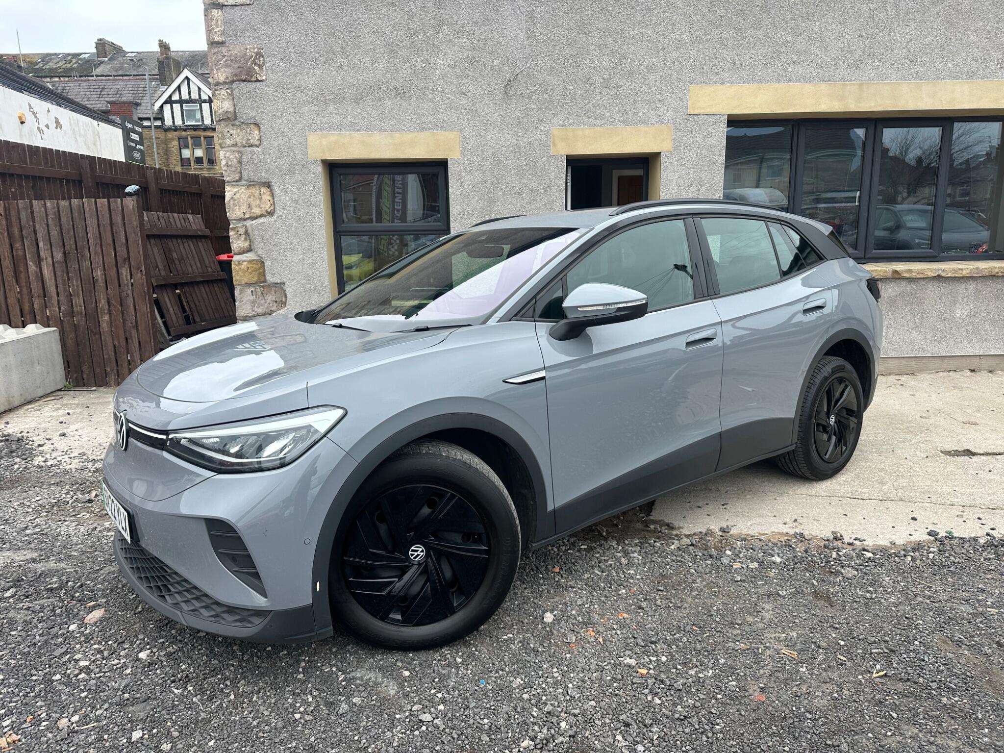 A 2022 VOLKSWAGEN 181 Pure 52kWh Life SUV 5dr Electric Auto (148 ps) Rapid DC Charging A 2022 VOLKSWAGEN 181 Pure 52kWh Life SUV 5dr Electric Auto (148 ps) Rapid DC Charging