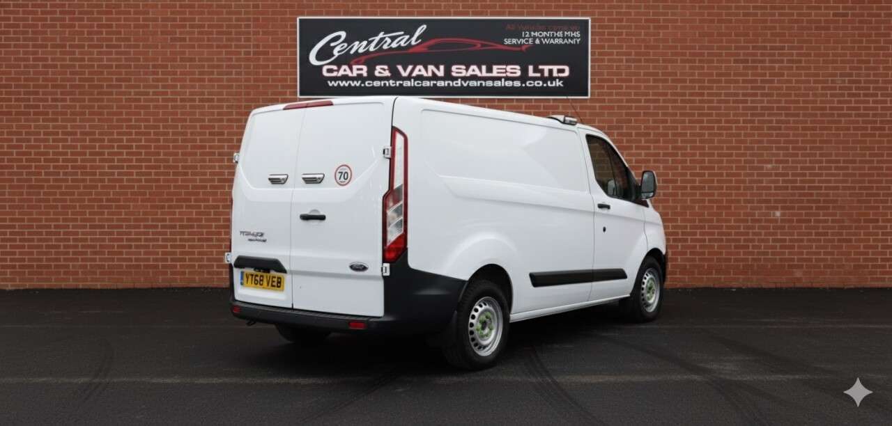 A 2018 FORD TRANSIT CUSTOM 2.0 320 EcoBlue Panel Van 5dr Diesel Manual L1 H1 Euro 6 (105 ps) F & R Par A 2018 FORD TRANSIT CUSTOM 2.0 320 EcoBlue Panel Van 5dr Diesel Manual L1 H1 Euro 6 (105 ps) F & R Par