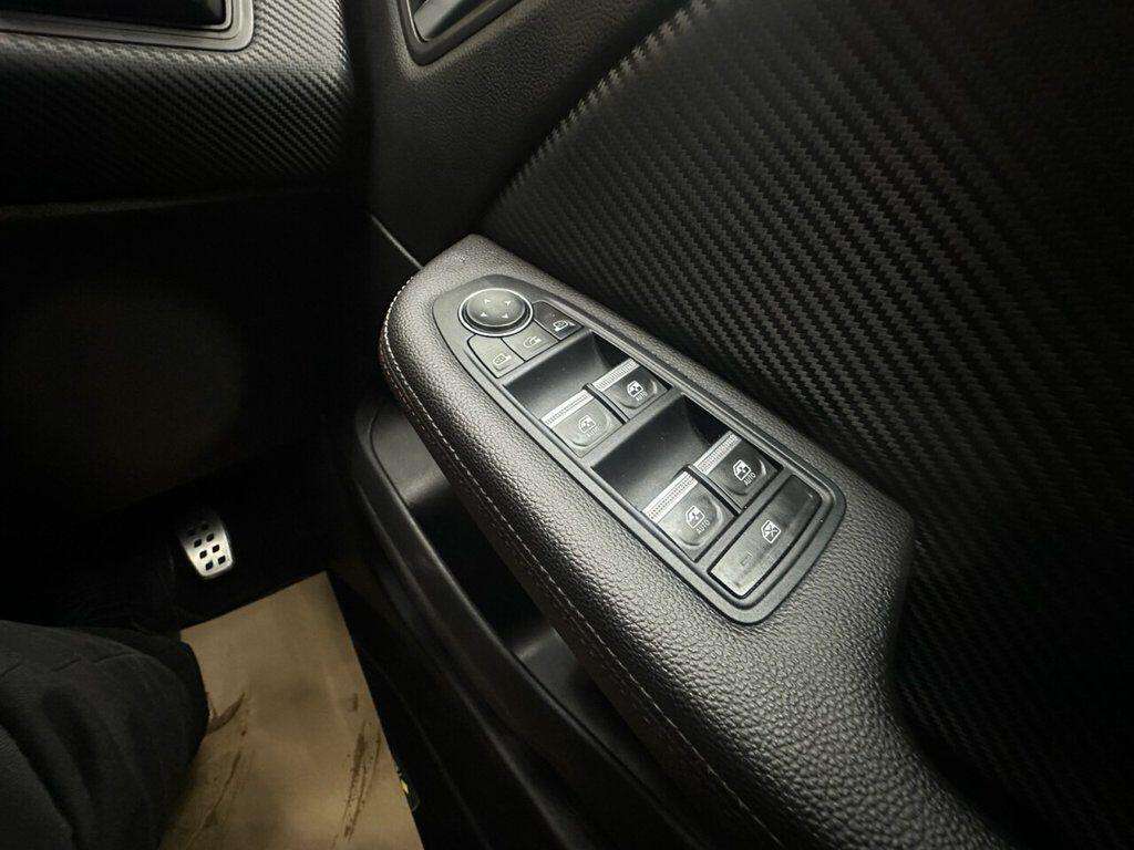 2019 RENAULT CLIO 2019 RENAULT CLIO