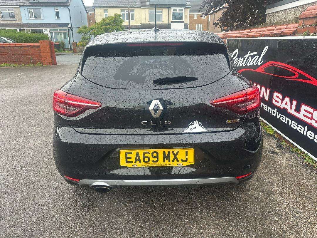 2019 RENAULT CLIO 2019 RENAULT CLIO