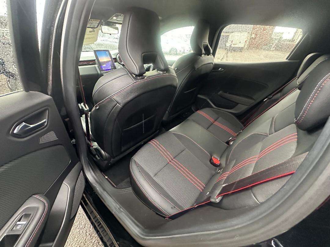 2019 RENAULT CLIO 2019 RENAULT CLIO