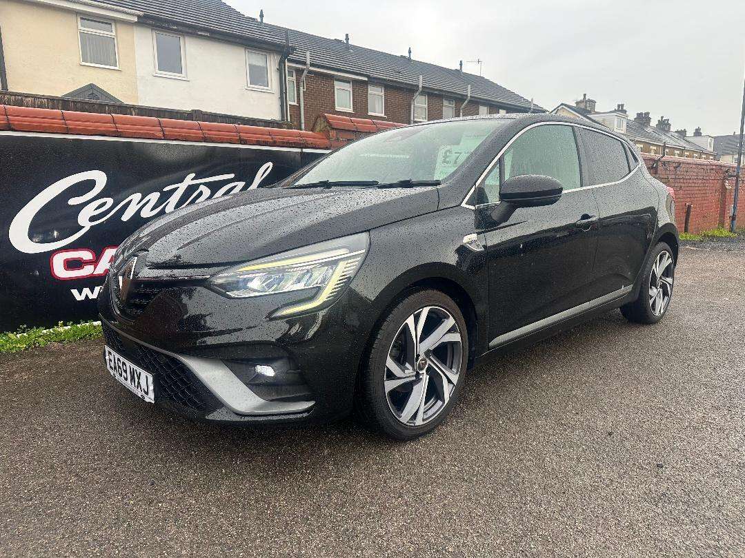 2019 RENAULT CLIO 2019 RENAULT CLIO