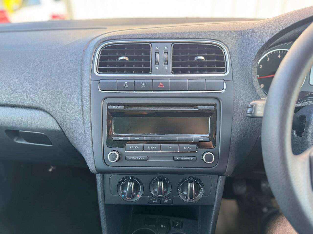 2014 VOLKSWAGEN POLO 2014 VOLKSWAGEN POLO