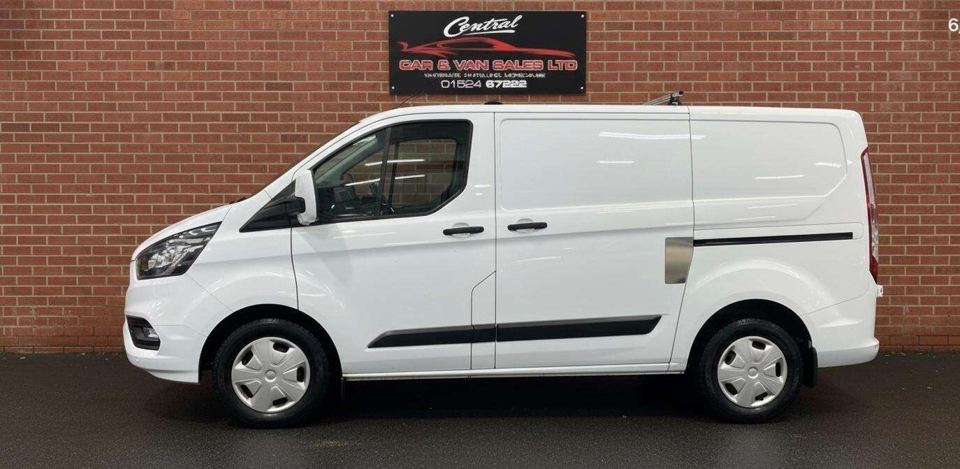 A 2019 FORD TRANSIT CUSTOM 2.0 340 EcoBlue Trend Panel Van 5dr Diesel Manual L1 H1 Euro 6 (130 ps) A 2019 FORD TRANSIT CUSTOM 2.0 340 EcoBlue Trend Panel Van 5dr Diesel Manual L1 H1 Euro 6 (130 ps)