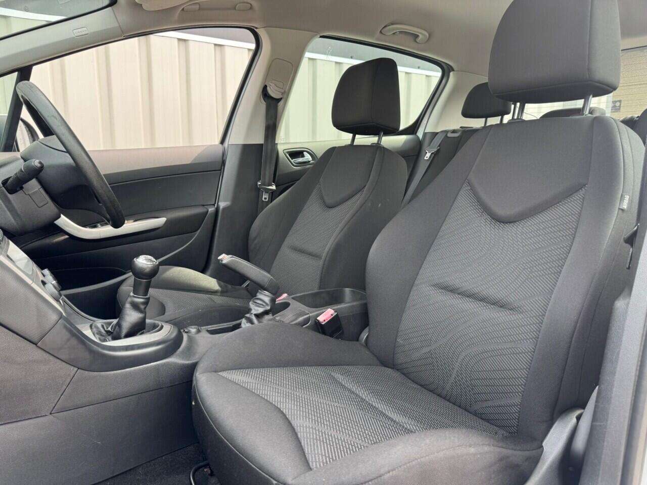 2010 PEUGEOT 308 2010 PEUGEOT 308