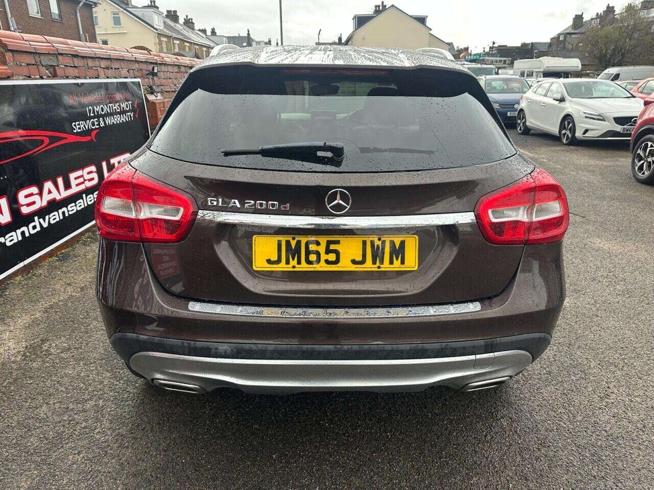 A 2015 MERCEDES-BENZ GLA 2.1 GLA200d Sport SUV 5dr Diesel 7G-DCT Euro 6 (s/s) (136 ps) Reverse Camer A 2015 MERCEDES-BENZ GLA 2.1 GLA200d Sport SUV 5dr Diesel 7G-DCT Euro 6 (s/s) (136 ps) Reverse Camer