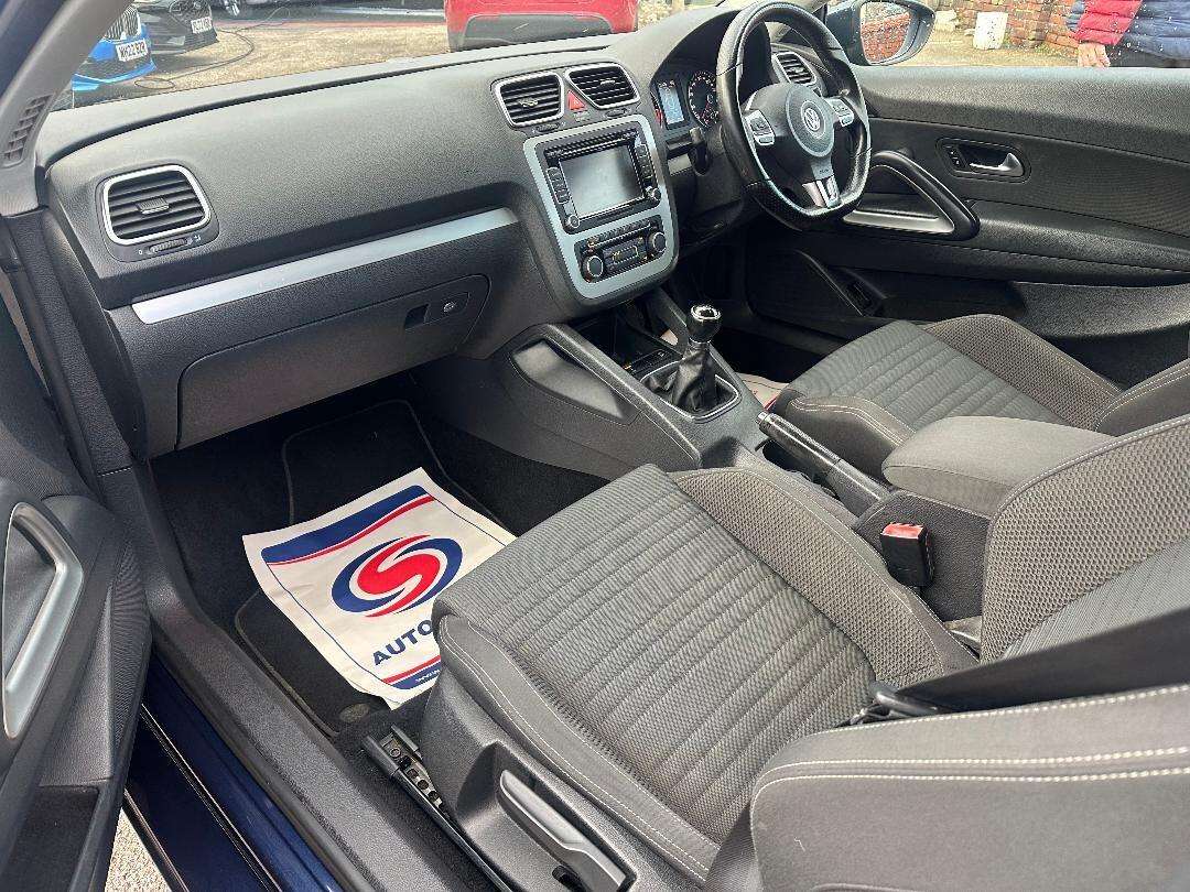 2011 VOLKSWAGEN SCIROCCO 2011 VOLKSWAGEN SCIROCCO