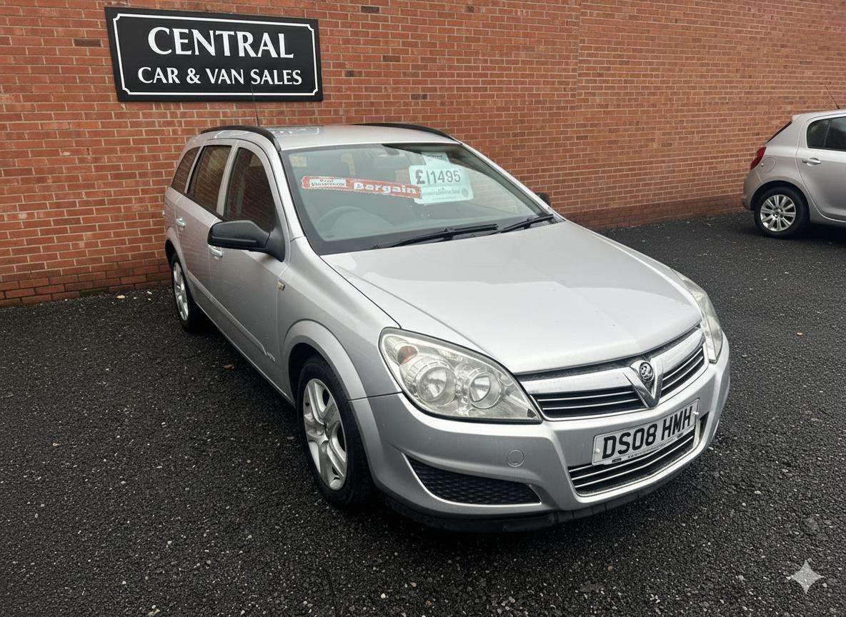 A 2008 VAUXHALL ASTRA 1.6i 16v Club Estate 5dr Petrol Manual (158 g/km, 113 bhp) A 2008 VAUXHALL ASTRA 1.6i 16v Club Estate 5dr Petrol Manual (158 g/km, 113 bhp)