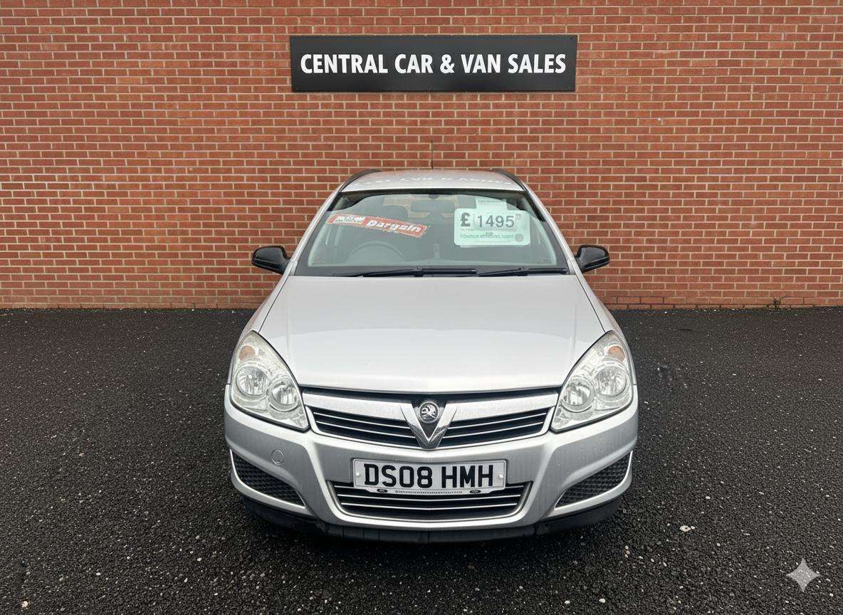 A 2008 VAUXHALL ASTRA 1.6i 16v Club Estate 5dr Petrol Manual (158 g/km, 113 bhp) A 2008 VAUXHALL ASTRA 1.6i 16v Club Estate 5dr Petrol Manual (158 g/km, 113 bhp)