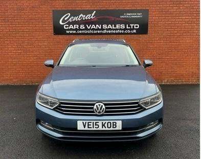 A 2015 VOLKSWAGEN PASSAT 2.0 TDI BlueMotion Tech SE Business Estate 5dr Diesel Manual Euro 6 (s/s) ( A 2015 VOLKSWAGEN PASSAT 2.0 TDI BlueMotion Tech SE Business Estate 5dr Diesel Manual Euro 6 (s/s) (