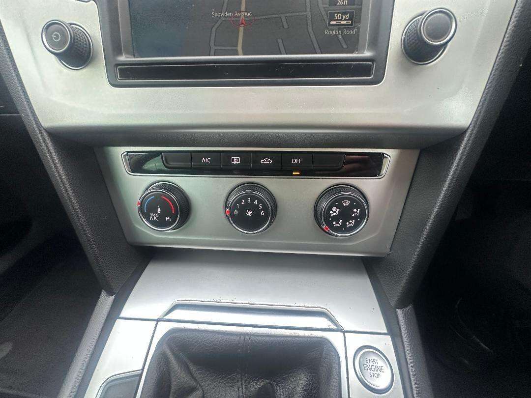 2015 VOLKSWAGEN PASSAT 2015 VOLKSWAGEN PASSAT