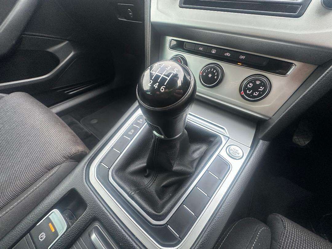 2015 VOLKSWAGEN PASSAT 2015 VOLKSWAGEN PASSAT