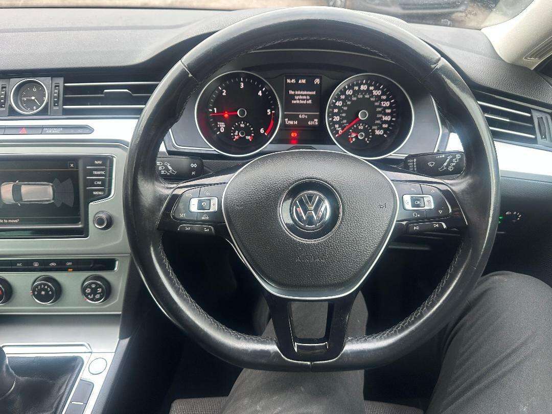 2015 VOLKSWAGEN PASSAT 2015 VOLKSWAGEN PASSAT