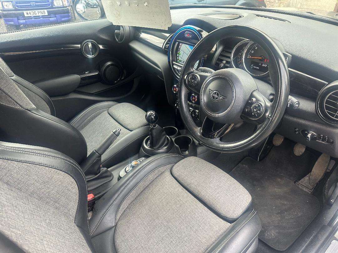 2018 MINI HATCH 2018 MINI HATCH