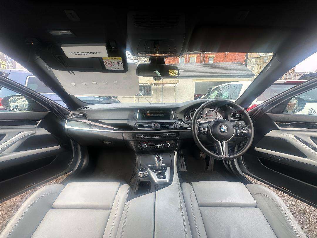 2014 BMW M5 2014 BMW M5