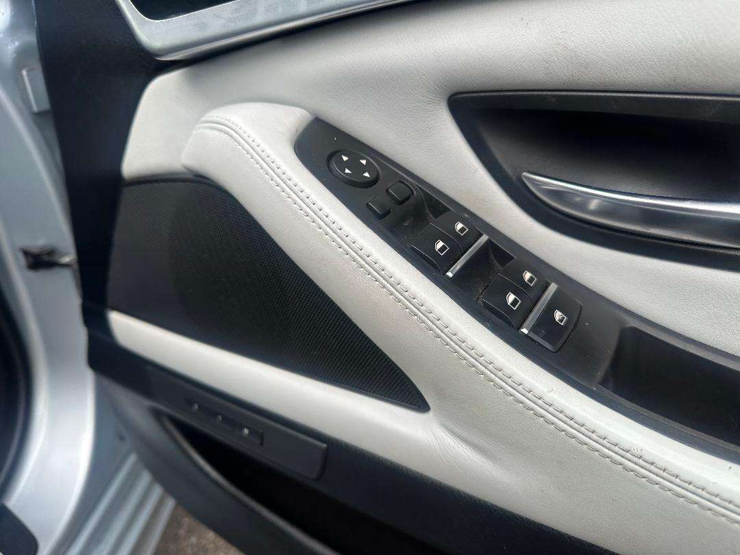 2014 BMW M5 2014 BMW M5